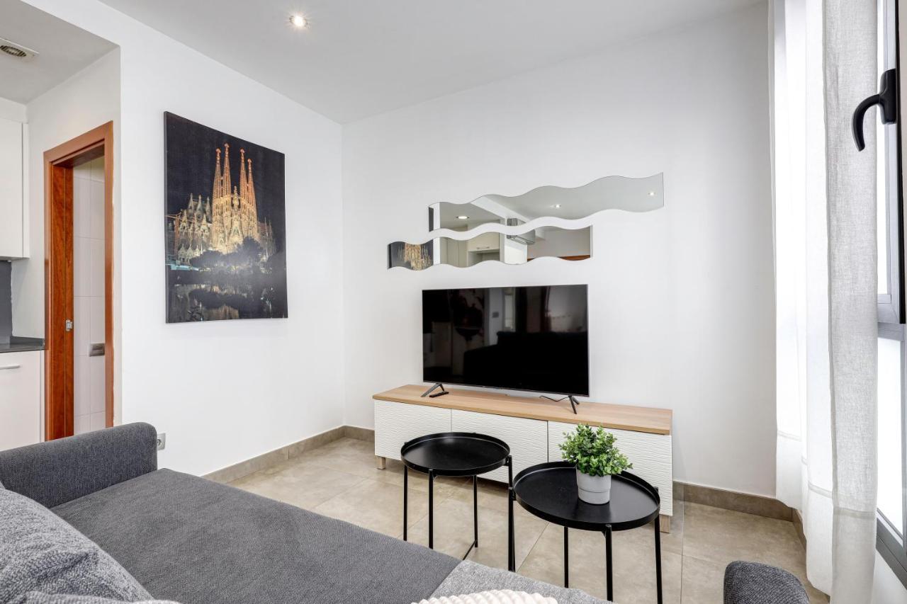 Urban Flats Vallirana Barcelona Buitenkant foto