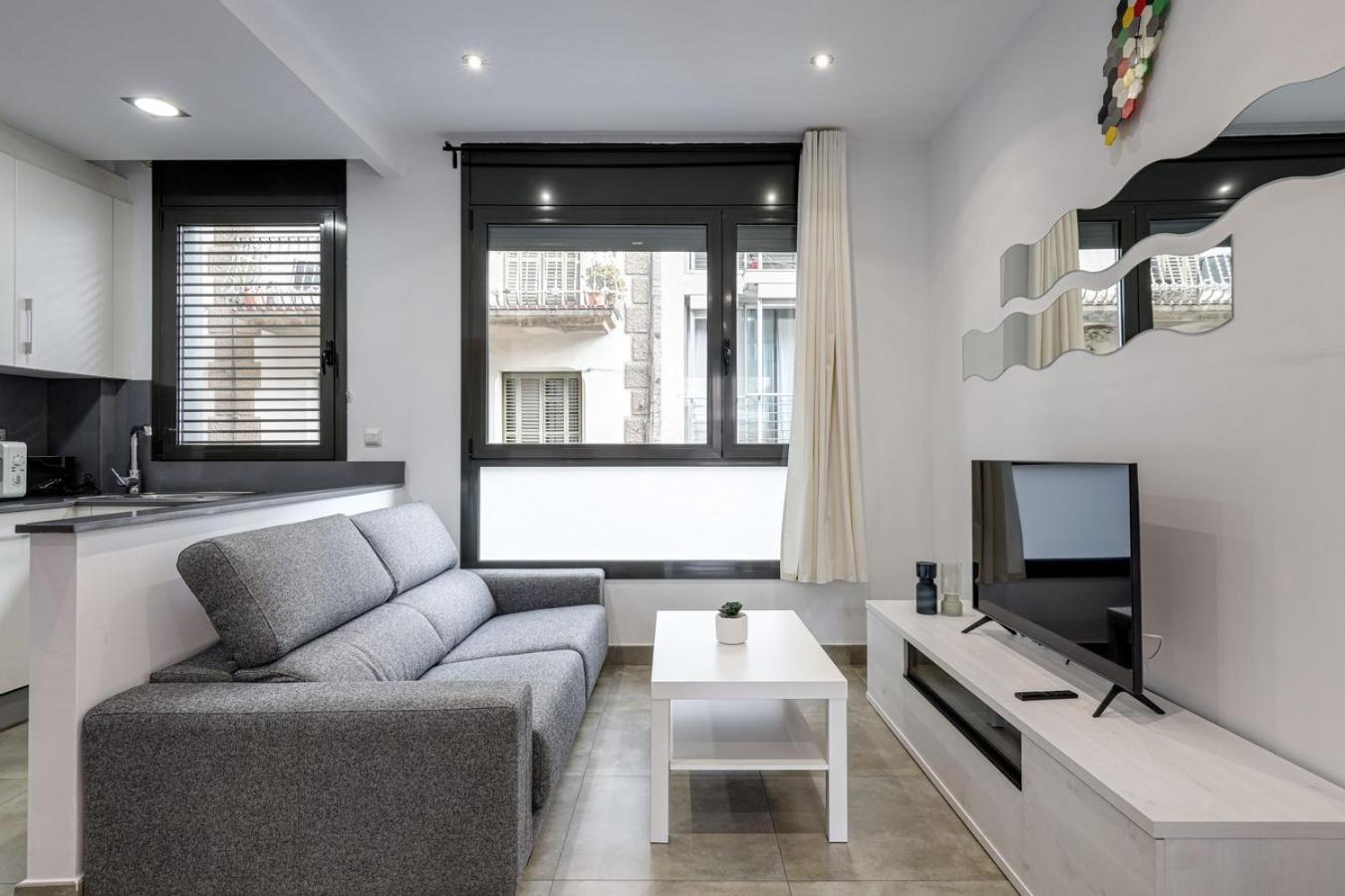 Urban Flats Vallirana Barcelona Buitenkant foto